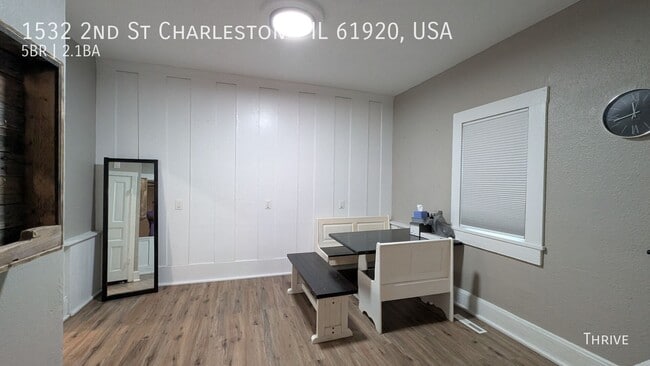 Building Photo - 1532 2nd St