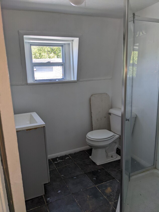 22 Hutchins Pl, Batavia, NY 14020 House Rental in Batavia, NY