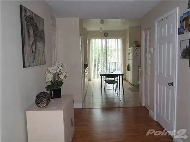 Big windows, great natural light - 954 SW 36th Ct