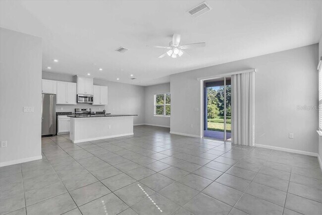 Foto del edificio - 5436 Spanish Moss Cv