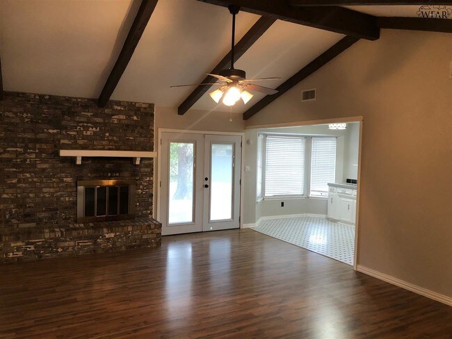Building Photo - 3 Chanute Cir