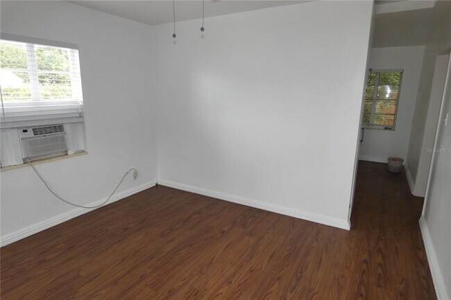 Foto del edificio - 2567 15th Ave N