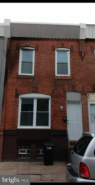 Primary Photo - 1609 S Taney St