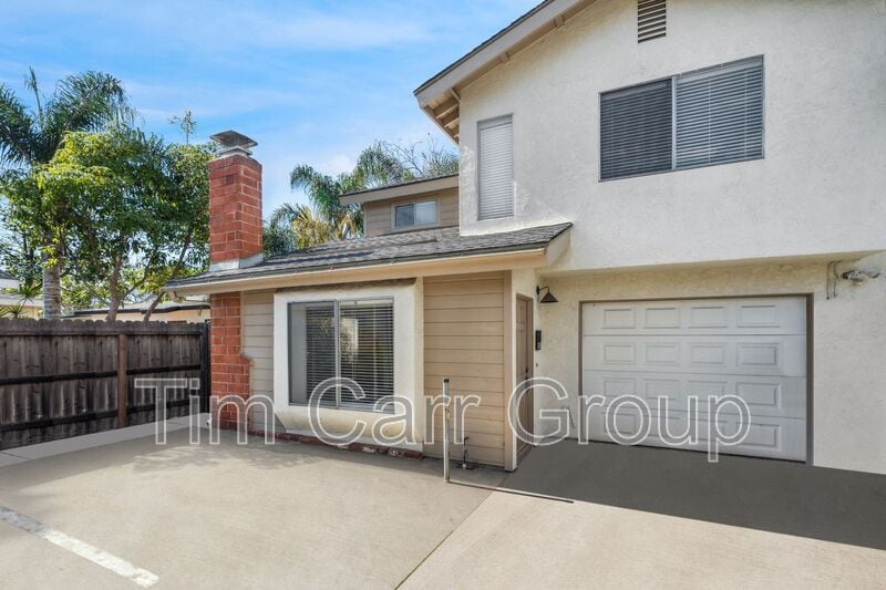 Primary Photo - 1787 Tustin Ave