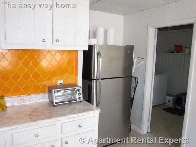 Photo - 14 Oxford St Unit #2 Apartment
