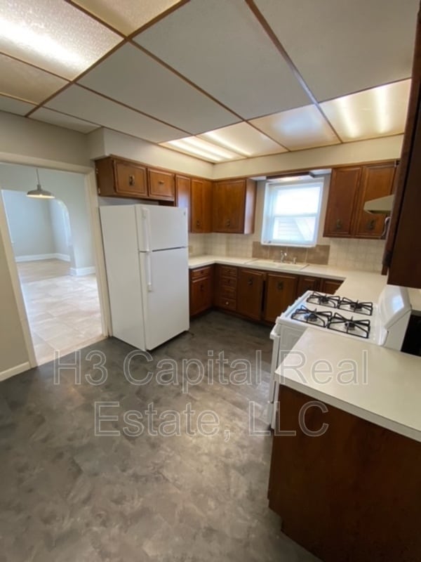 Photo - 2022 Cleveland Blvd Apartment