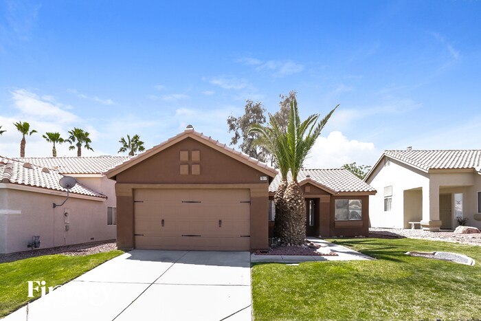 Primary Photo - 7617 Twisted Pine Ave