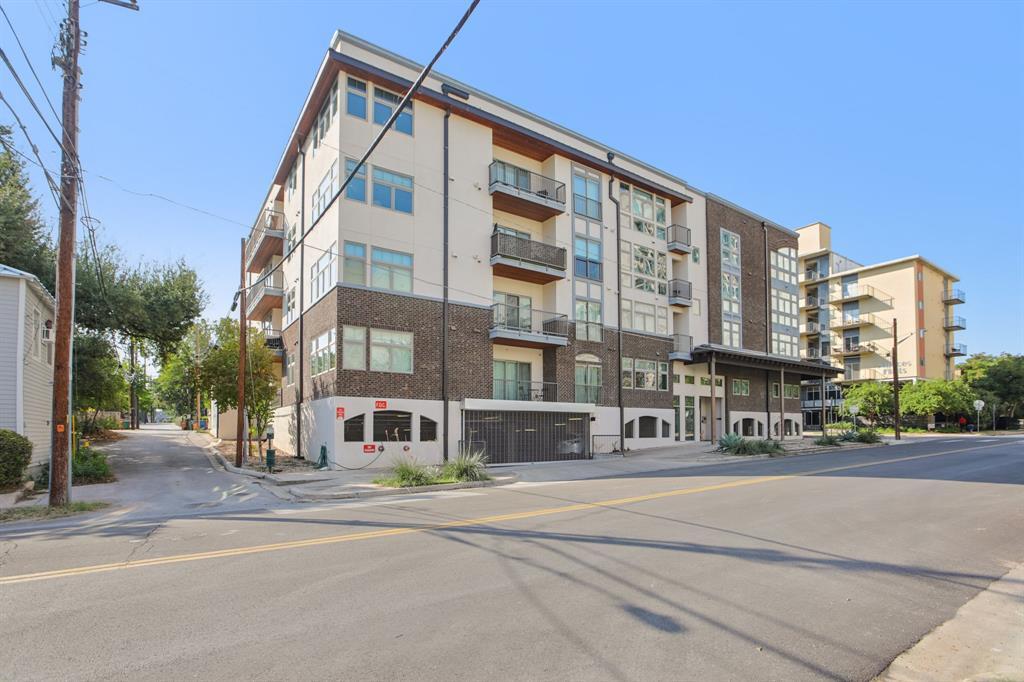 Primary Photo - 908 Nueces St