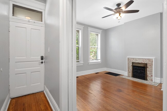 Building Photo - 4564 Arco Ave
