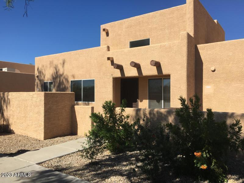 Foto principal - 8940 W Olive Ave