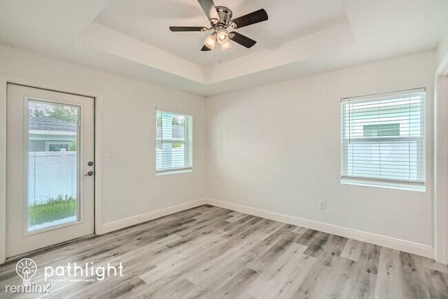 Building Photo - 3 br, 2 bath House - 6395 29Th Street N UNIT