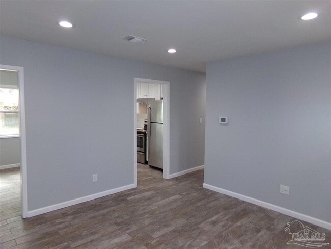 Foto del edificio - 4201 Wycliff Dr