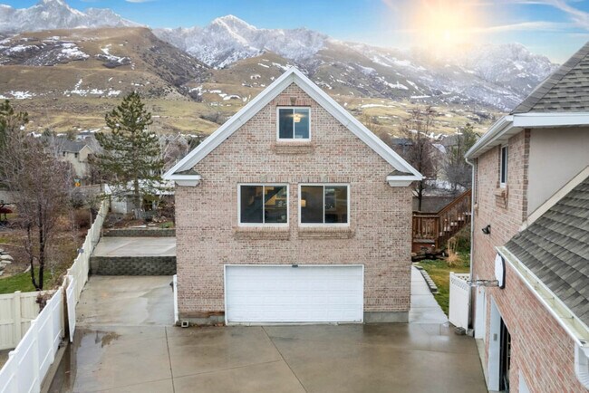 Foto del edificio - 13043 S Mountain Crst Cir