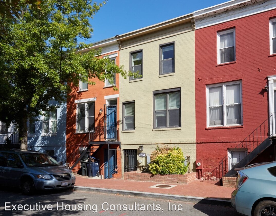 Primary Photo - 3 br, 2 bath House - 1709 Seaton St, NW
