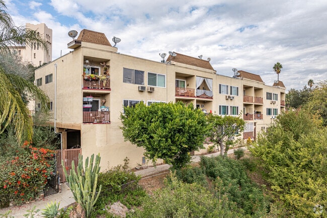 Building Photo - Woodside Apartments