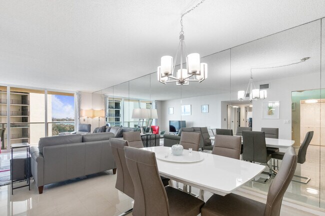 Foto del edificio - 5440 N Ocean Dr