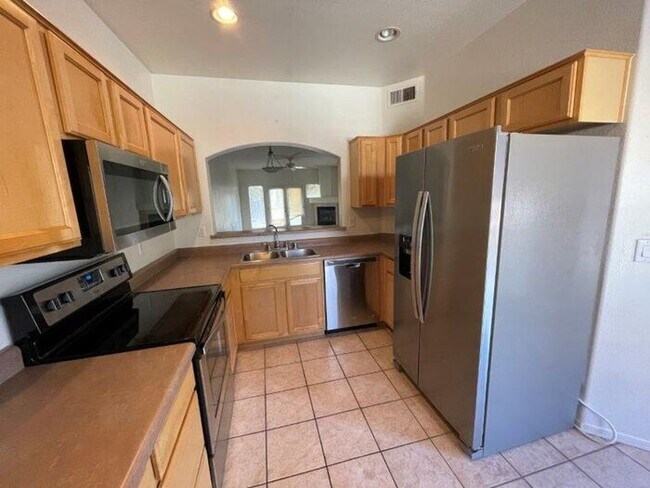 Photo - 7021 E Earll Dr House