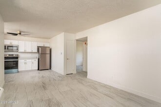 Building Photo - 4224 Canyon Trail