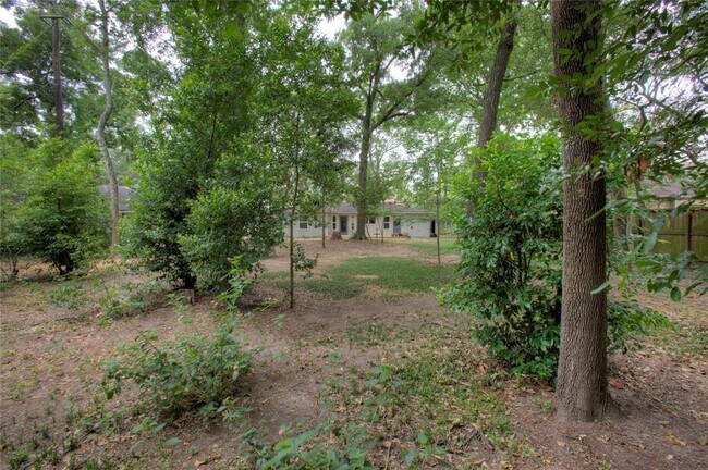 Building Photo - 1226 Ridgeley Dr