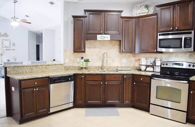 Building Photo - 4039 Brook Stone Dr