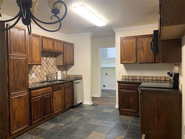 Building Photo - 4037 Periwinkle Dr