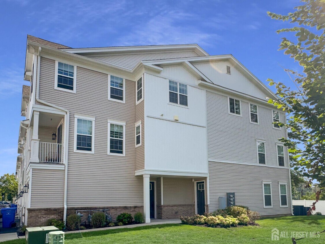 Foto principal - 218 Park Ln