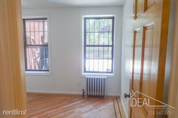 Building Photo - 671 Jefferson Ave