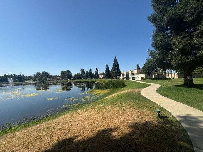 Building Photo - 14500 Las Palmas Dr