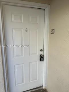 Foto del edificio - 6175 NW 186th St