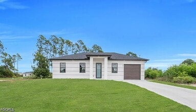 Building Photo - 57 Xelda Ave S