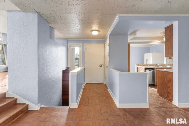 Foto del edificio - 119 W Clara Ave