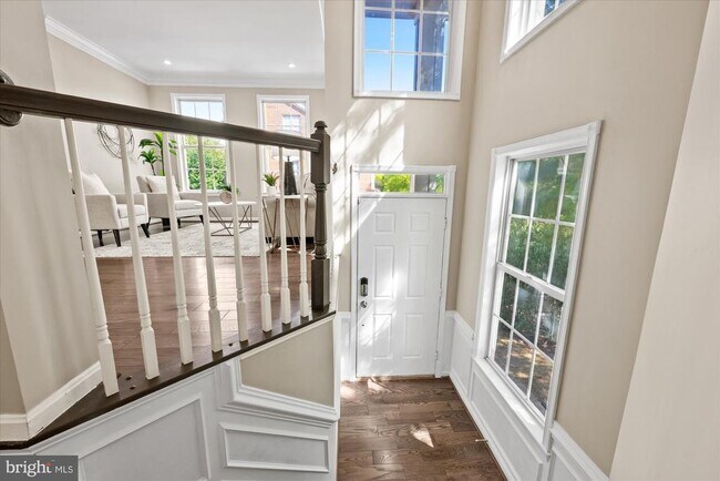 Building Photo - 13438 Burrough Farm Dr