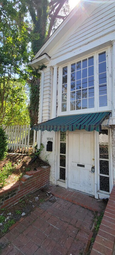 Foto principal - 1511 St Mary St