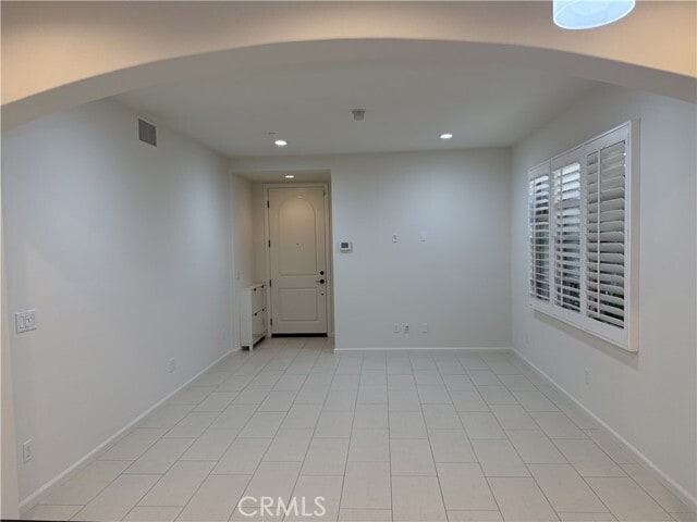 Building Photo - 62 Strawberry Grove