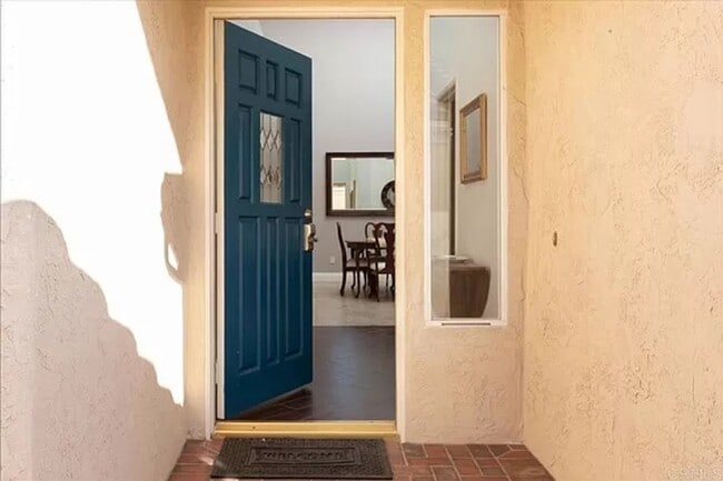 Building Photo - 1742 Hermosita Dr