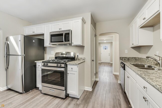 Foto del edificio - 1815 Boulderview Dr SE