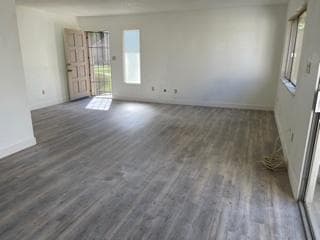 Building Photo - 930 Olive Dr #44