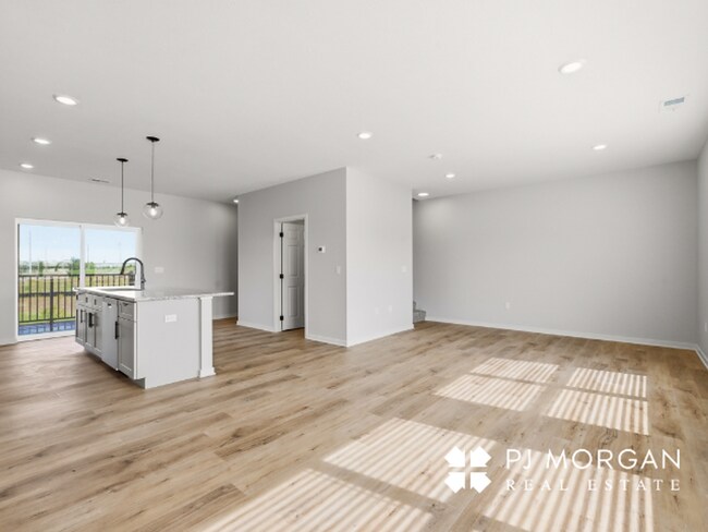 Foto del edificio - 5404 S 207th Ct