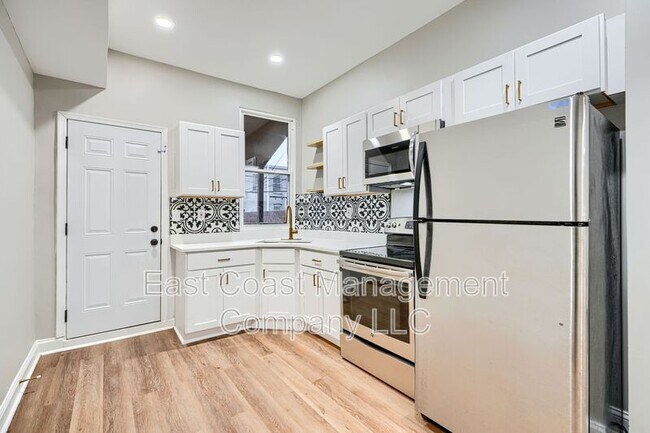 Foto del edificio - 319 S Mount St