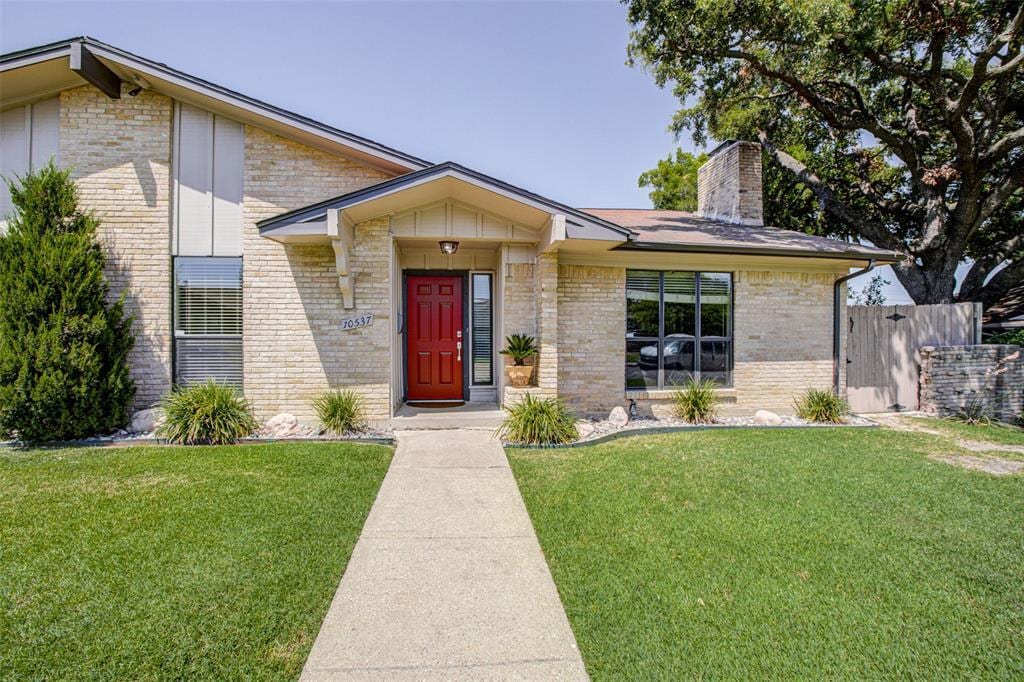 Primary Photo - 10537 Sandpiper Ln
