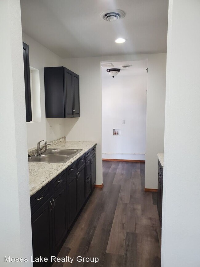 Foto del edificio - 3 br, 1 bath House - 1224 Arlington Drive