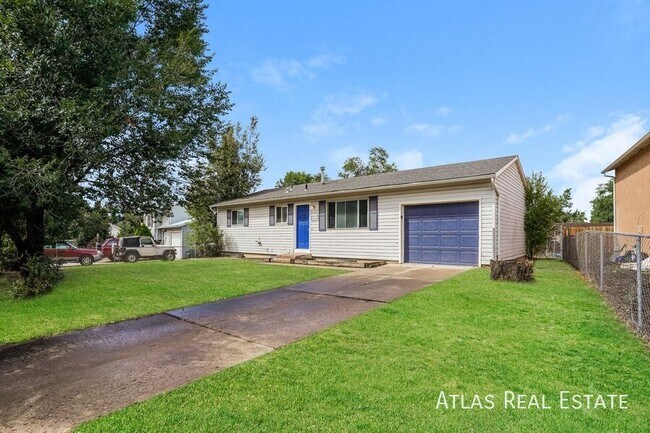 Foto del edificio - 4028 Colony Hills Cir