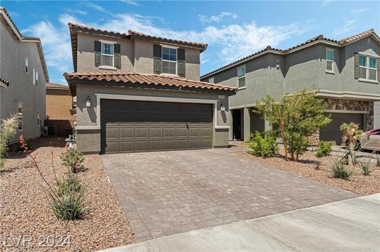 Primary Photo - CONTEMPORARY LUXURY HOME IN 89141