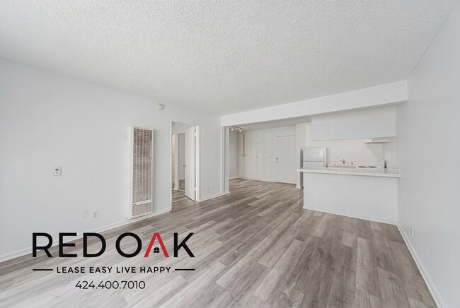 Building Photo - 21315 Roscoe Blvd