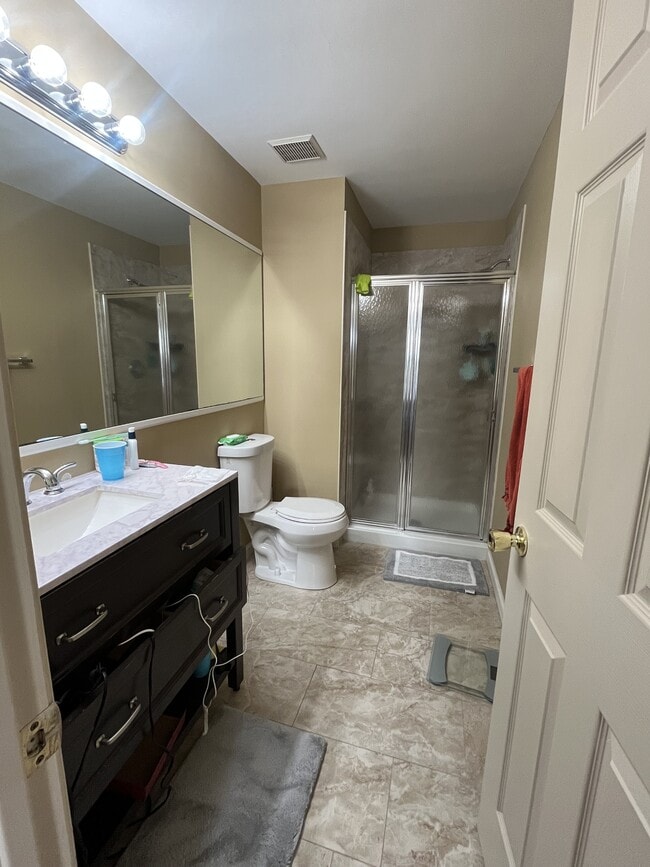 Photo - 30 Richmond Street4 - Master Bedroom Townhome