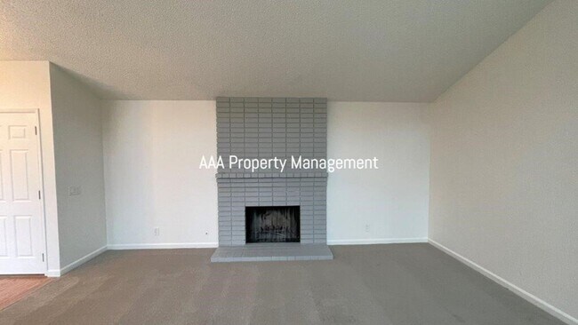 Building Photo - Concord The Crossings Beautiful 3 bedroom 2.5 bath, remodeled kitchen, 2 car garage