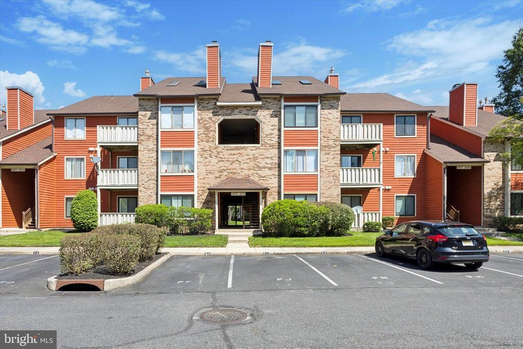 Foto principal - 2611B Auburn Ct