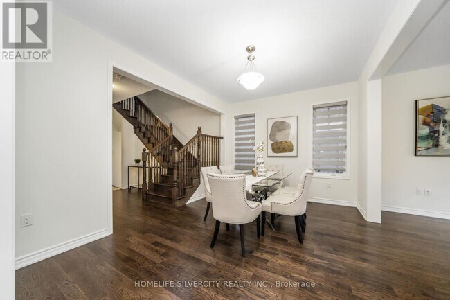 Building Photo - 67 Ten Pines Rd