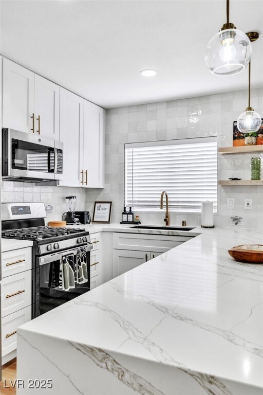 Building Photo - 425 Golden Valley Dr