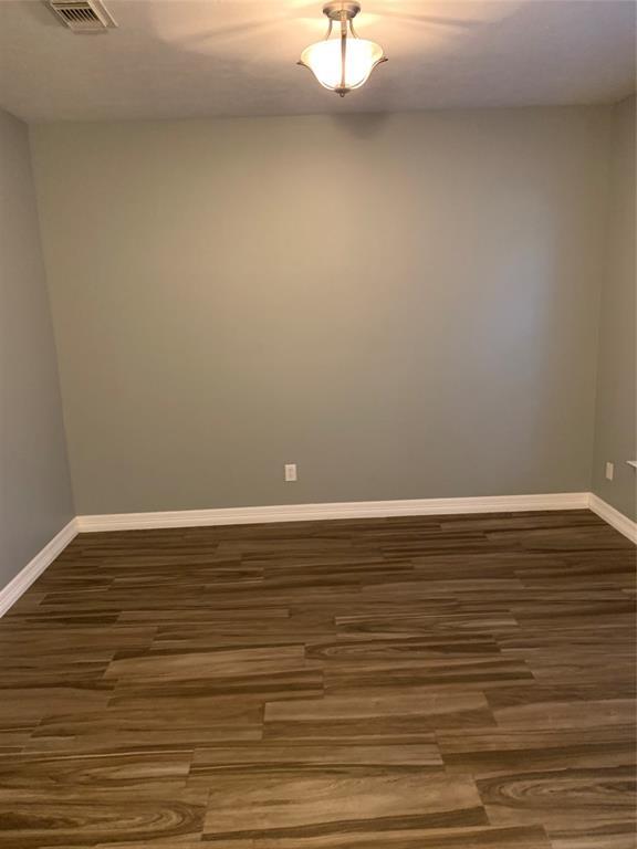 Building Photo - 12107 N Brenton Knoll Dr